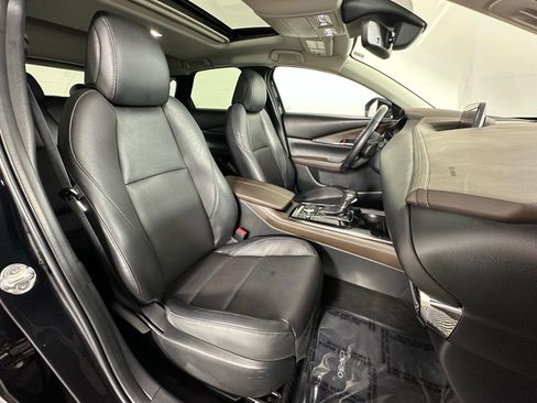 Used 2023 MAZDA CX-30 2.5 Turbo w/ Premium Package AWD/4WD image 6