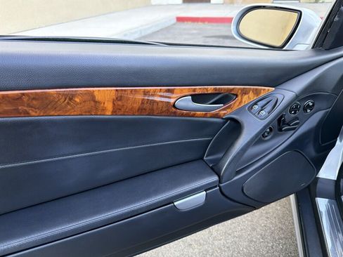 Used 2008 Mercedes-Benz SL 550 image 30