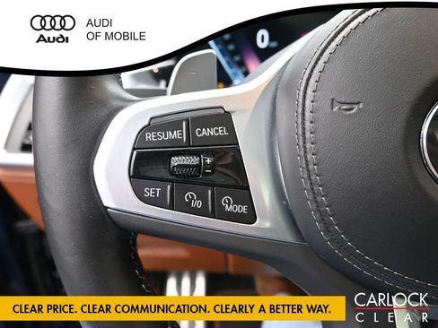 Used 2023 BMW X7 M60i image 17