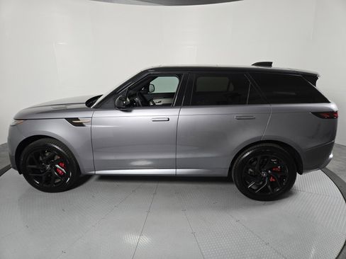 New 2025 Land Rover Range Rover Sport Dynamic SE image 6