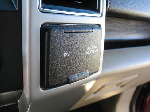 Used 2019 Ford F150 Lariat AWD/4WD image 34