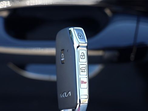 Used 2024 Kia Niro Wind image 40