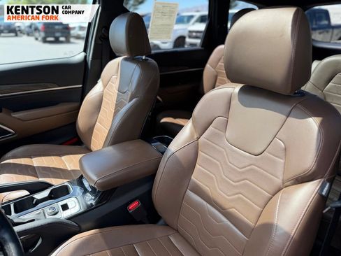 Used 2022 Kia Telluride SX w/ SX Prestige Package AWD/4WD image 29