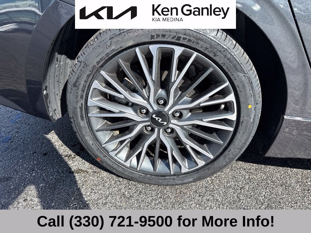 Certified 2023 Kia Forte GT-Line w/ GT-Line Premium Package FWD image 23