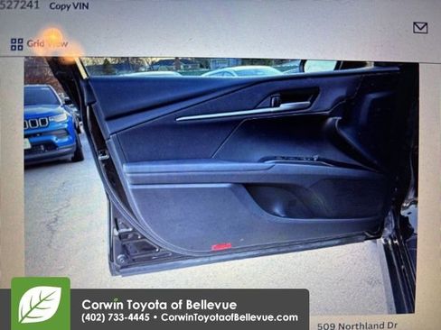 Used 2025 Toyota Camry LE image 4