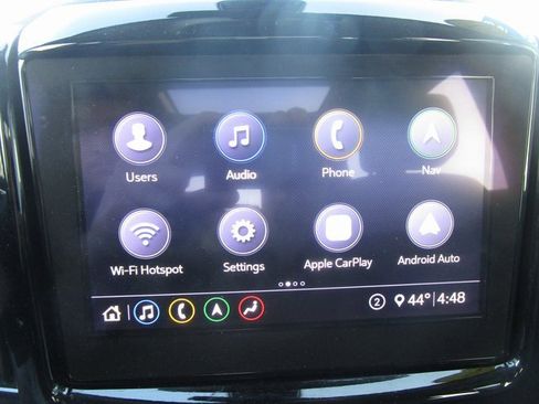 Used 2020 Chevrolet Traverse LT w/ LT Premium Package image 14