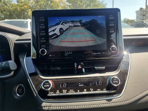 Used 2021 Toyota Corolla XSE image 20