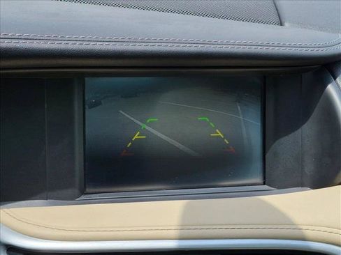 Used 2019 INFINITI QX30 FWD image 13