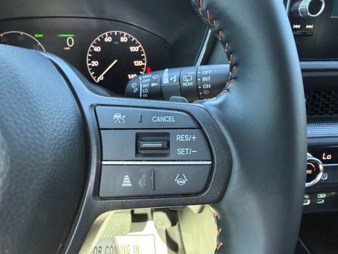 Used 2025 Honda CR-V Sport-L image 18