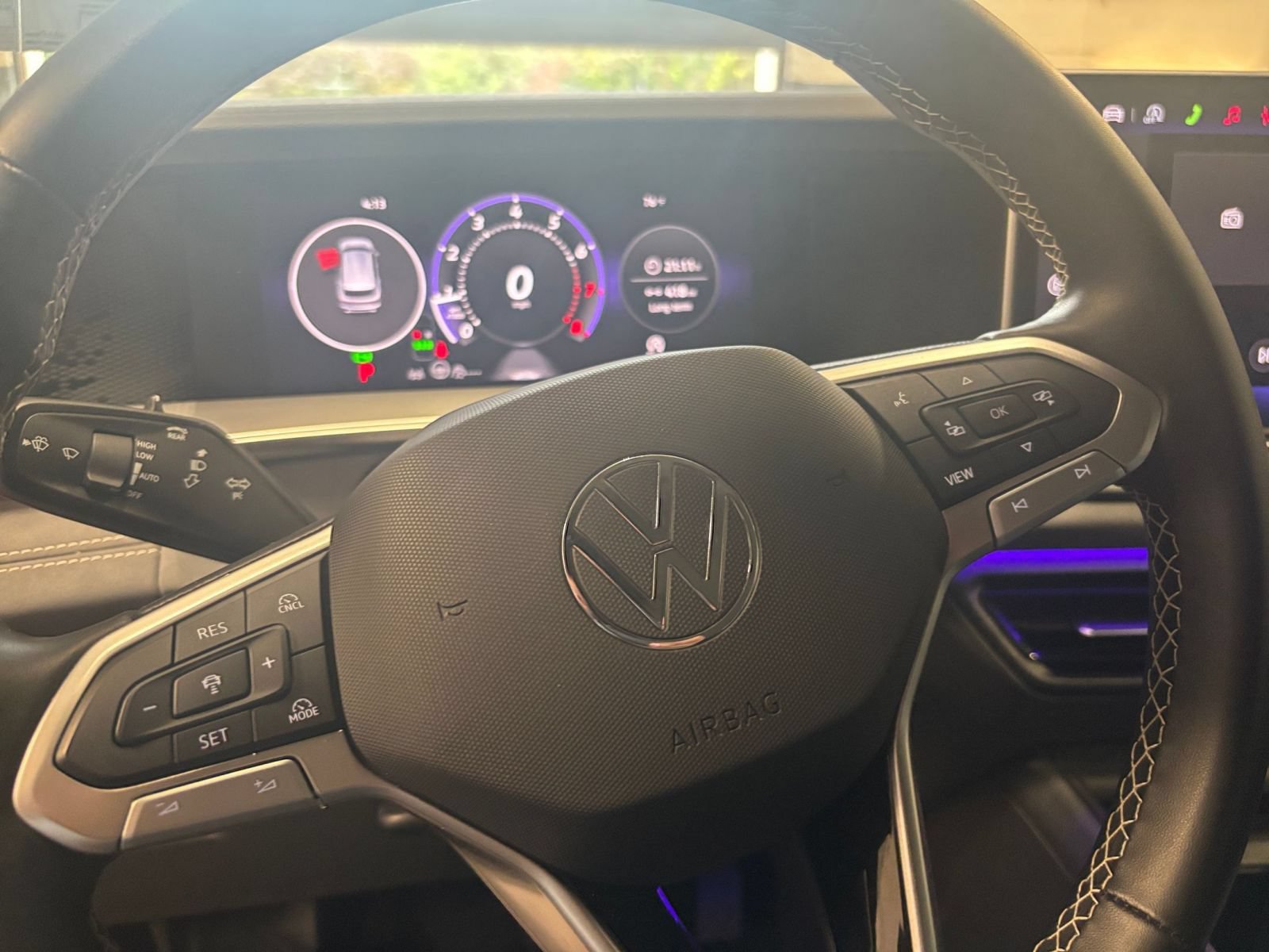 Used 2026 Volkswagen Tiguan SE FWD image 29
