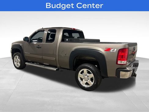 Used 2013 GMC Sierra 2500 SLE w/ SLE Preferred Package AWD/4WD image 6