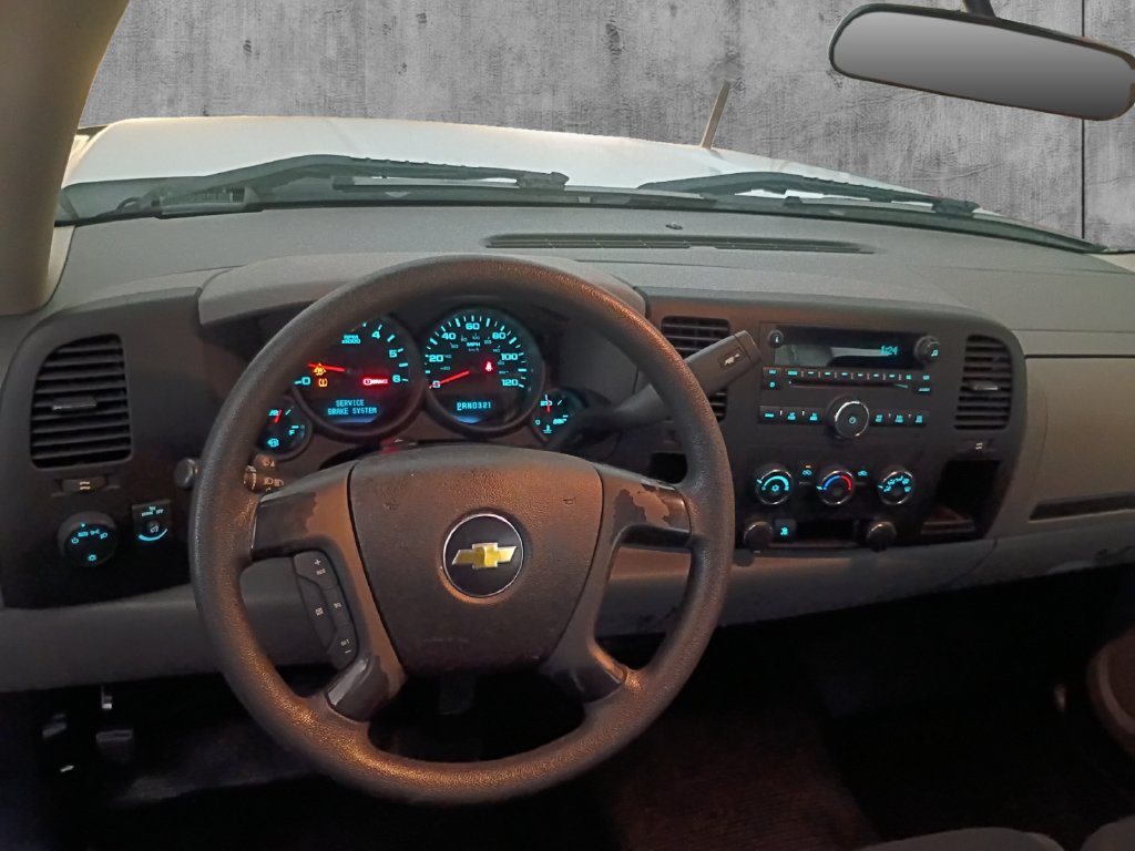 Used 2010 Chevrolet Silverado 1500 W/T RWD image 10