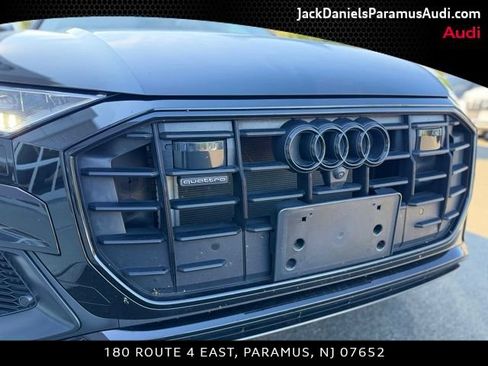 Used 2023 Audi Q8 Premium Plus w/ Premium Plus Package AWD/4WD image 4