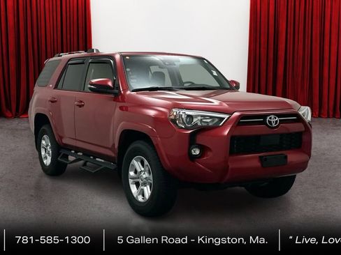 Certified 2024 Toyota 4Runner SR5 Premium w/ Moonroof Package AWD/4WD image 3