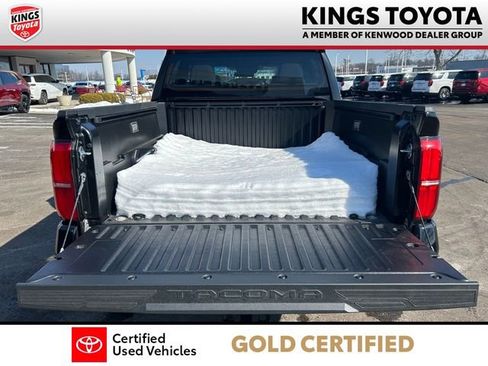 Used 2025 Toyota Tacoma SR5 image 28