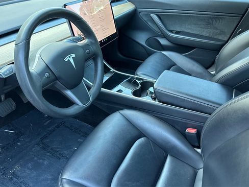 Used 2020 Tesla Model 3 Long Range image 9