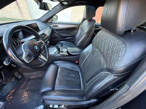 Used 2019 BMW M550i xDrive AWD/4WD image 13