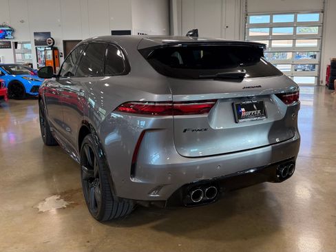 Used 2023 Jaguar F-PACE SVR AWD/4WD image 4