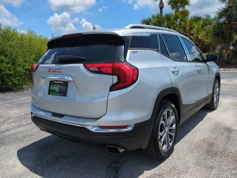 Used 2018 GMC Terrain SLT w/ Preferred Package FWD image 5