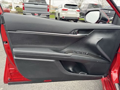 Used 2024 Toyota Camry SE w/ Cold Weather Package image 23