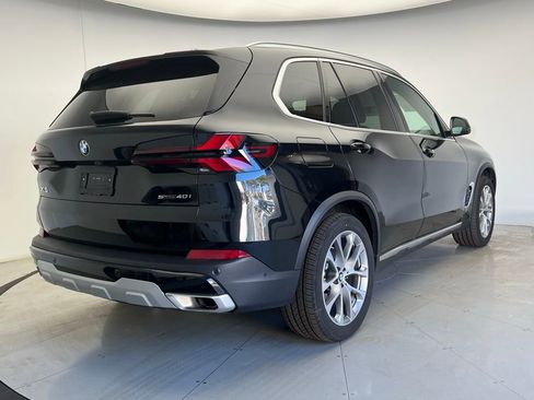 Certified 2025 BMW X5 sDrive40i image 3