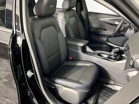 New 2026 Buick Envista Sport Touring w/ Convenience I Package image 11