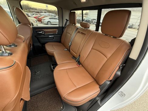 Used 2017 RAM 1500 Laramie Longhorn image 32