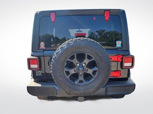 Used 2021 Jeep Wrangler Unlimited Sport AWD/4WD image 8