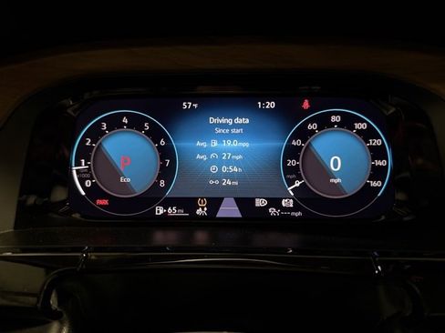 Used 2025 Volkswagen Atlas SE image 14