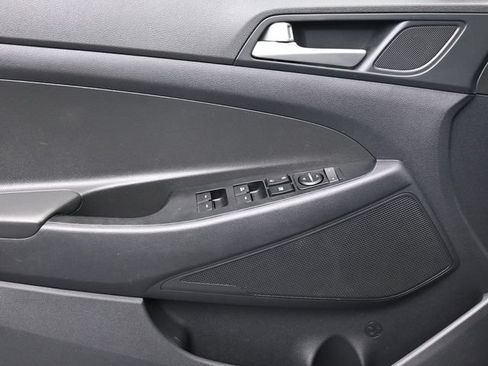 Used 2021 Hyundai Tucson Value w/ Cargo Package FWD image 11