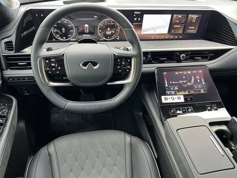 New 2026 INFINITI QX80 Autograph w/ Premium Cargo Package AWD/4WD image 10