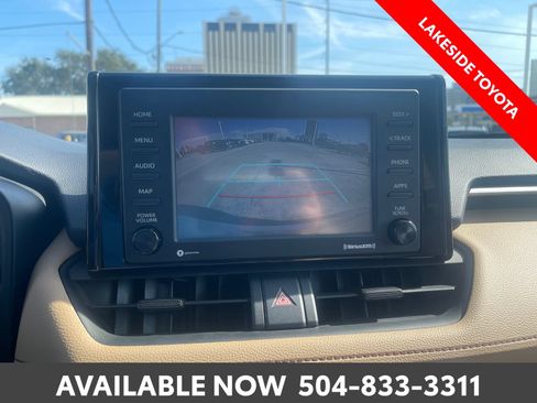Used 2020 Toyota RAV4 XLE w/ Convenience Package FWD image 34