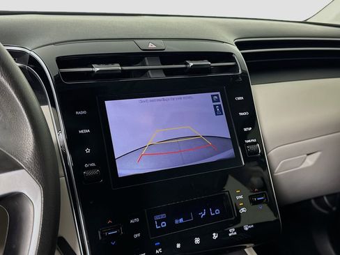 Certified 2024 Hyundai Tucson SEL FWD image 13