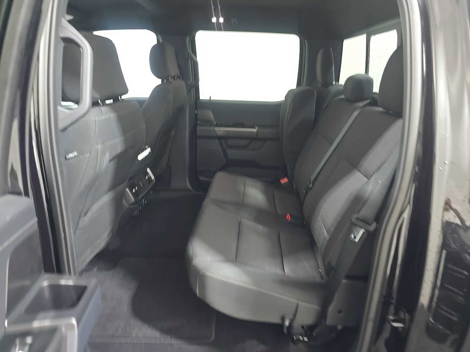 Used 2024 Ford F150 XLT w/ Equipment Group 302A MID AWD/4WD image 9