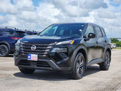 New 2026 Nissan Rogue SV
