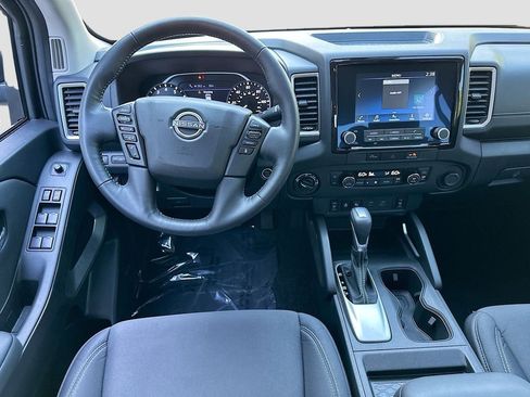 Certified 2024 Nissan Frontier SV w/ Technology Package image 23