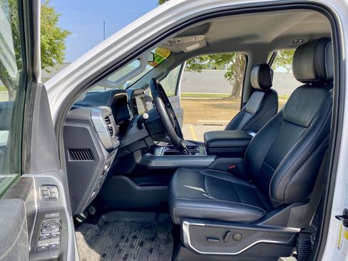 Used 2022 Ford F150 Lariat AWD/4WD image 8