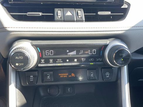 Used 2021 Toyota RAV4 XLE Premium FWD image 41