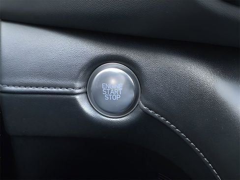 Used 2023 Hyundai Santa Fe SEL w/ Premium Package image 30