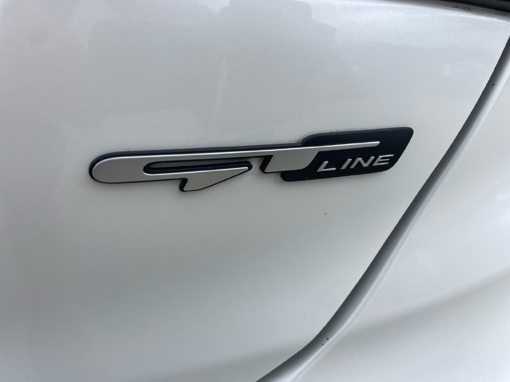 Used 2023 Kia Forte GT-Line w/ GT-Line Premium Package FWD image 18