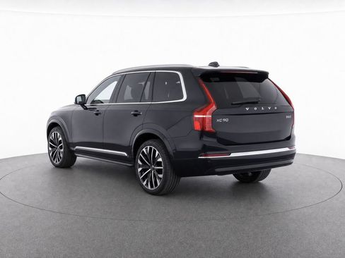 Certified 2026 Volvo XC90 B6 Ultra AWD/4WD image 3