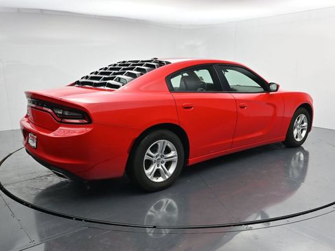 Used 2022 Dodge Charger SXT RWD image 8