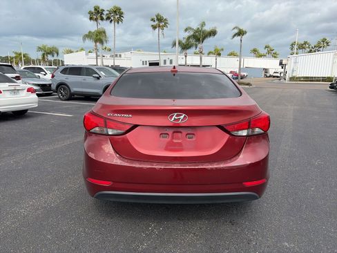Used 2016 Hyundai Elantra SE image 6