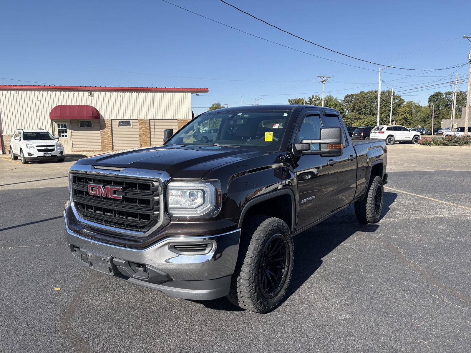 Used 2018 GMC Sierra 1500 4x4 Double Cab w/ Sierra Convenience Package image 4