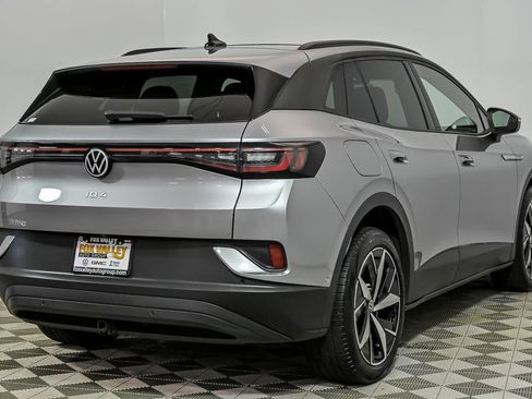 Used 2023 Volkswagen ID.4 Pro S AWD/4WD image 8