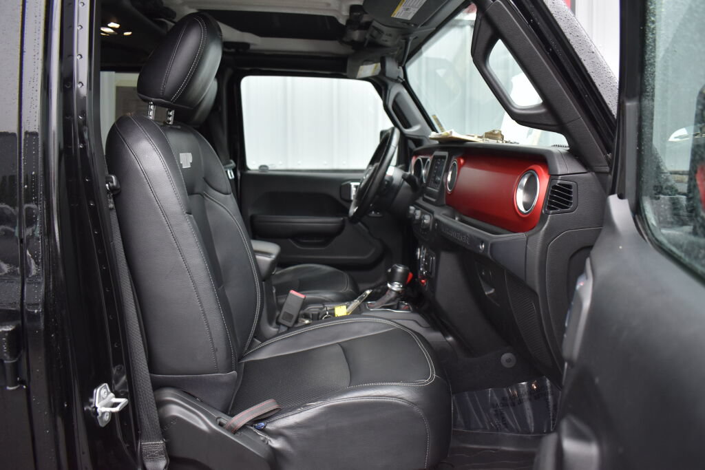 Used 2019 Jeep Wrangler Unlimited Rubicon w/ Cold Weather Group AWD/4WD image 25