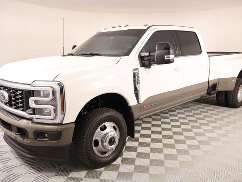 Used 2026 Ford F350 King Ranch AWD/4WD image 11