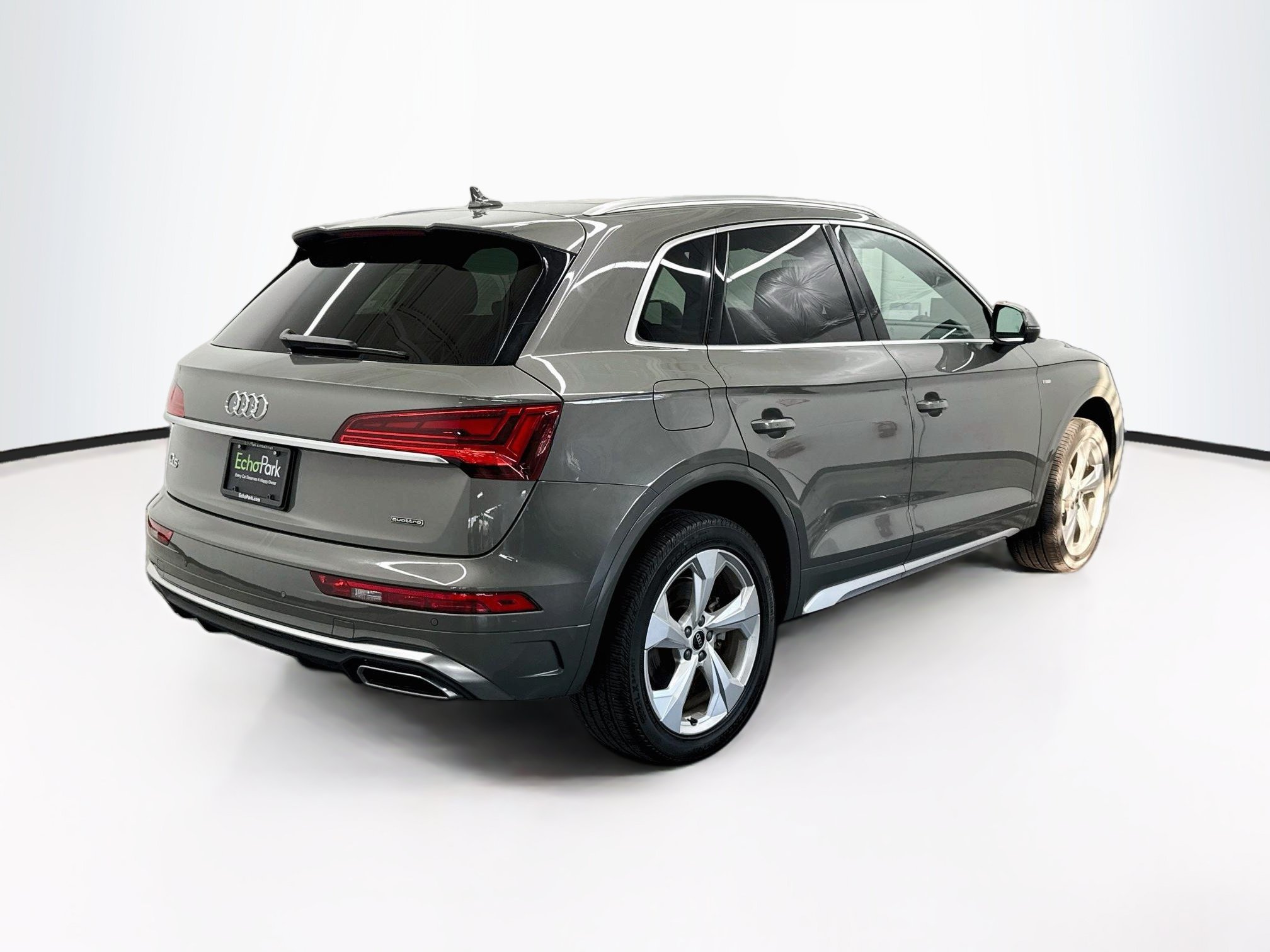 Used 2023 Audi Q5 2.0T Premium Plus w/ Premium Plus Package AWD/4WD image 9