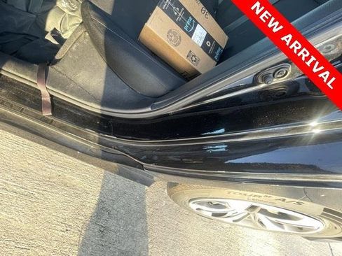 Used 2019 Honda Civic LX image 9