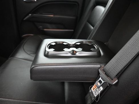 Used 2018 Chevrolet Colorado ZR2 AWD/4WD image 33